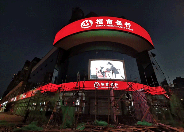 3M燈箱布VS噴繪布有哪些優(yōu)勢(shì)？