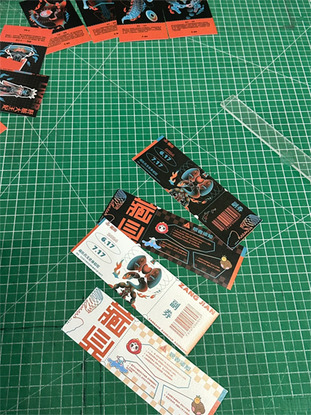 燈箱布與寫真布、噴繪布怎么區(qū)分？
